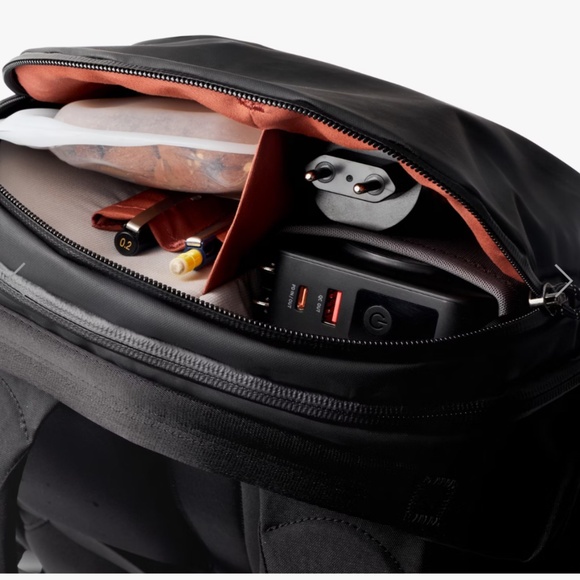 Bellroy Venture Travel Pack 26L - Picture 8 of 9